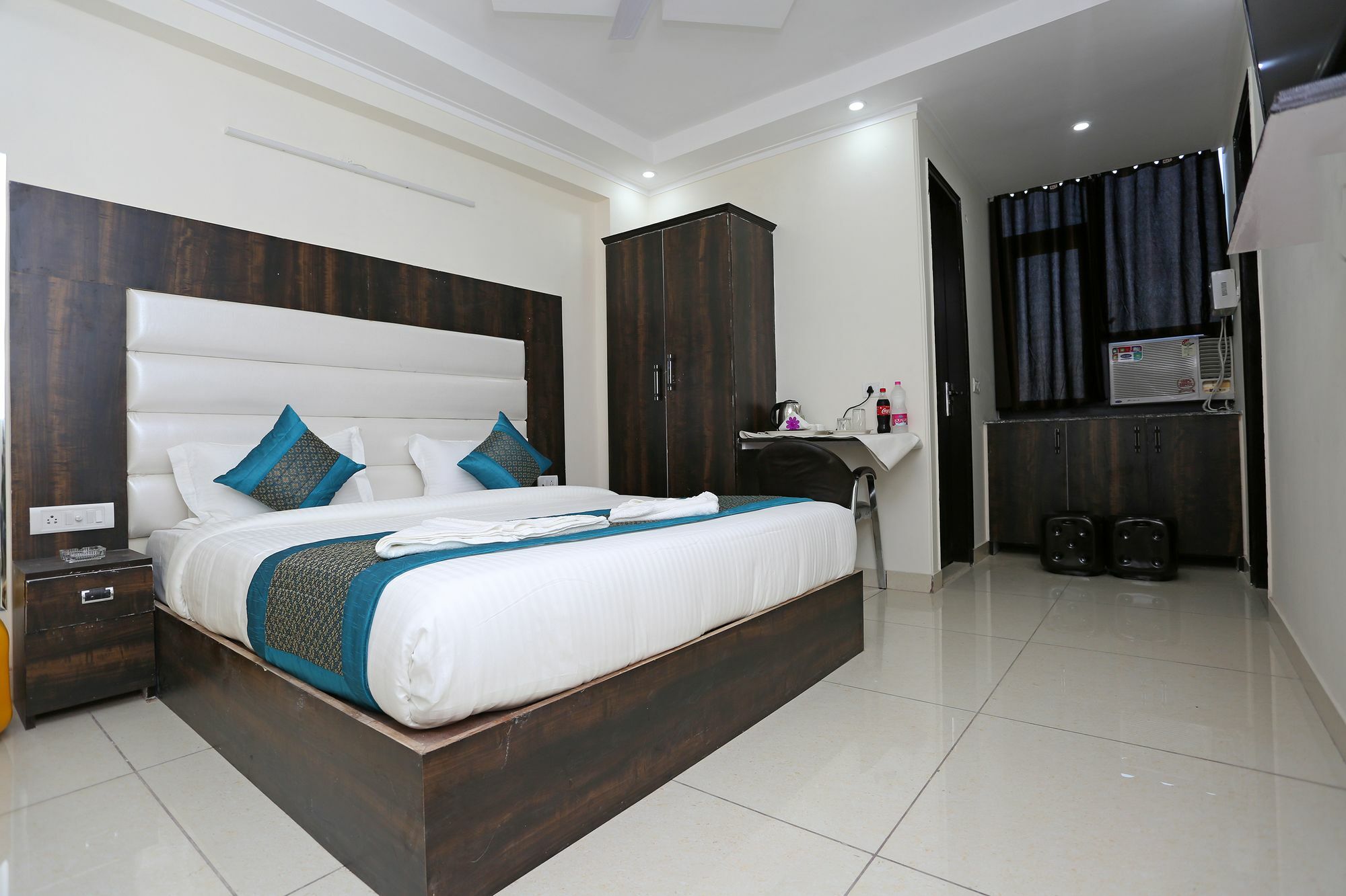 Hotel Aero Stay Nowe Delhi Zewnętrze zdjęcie