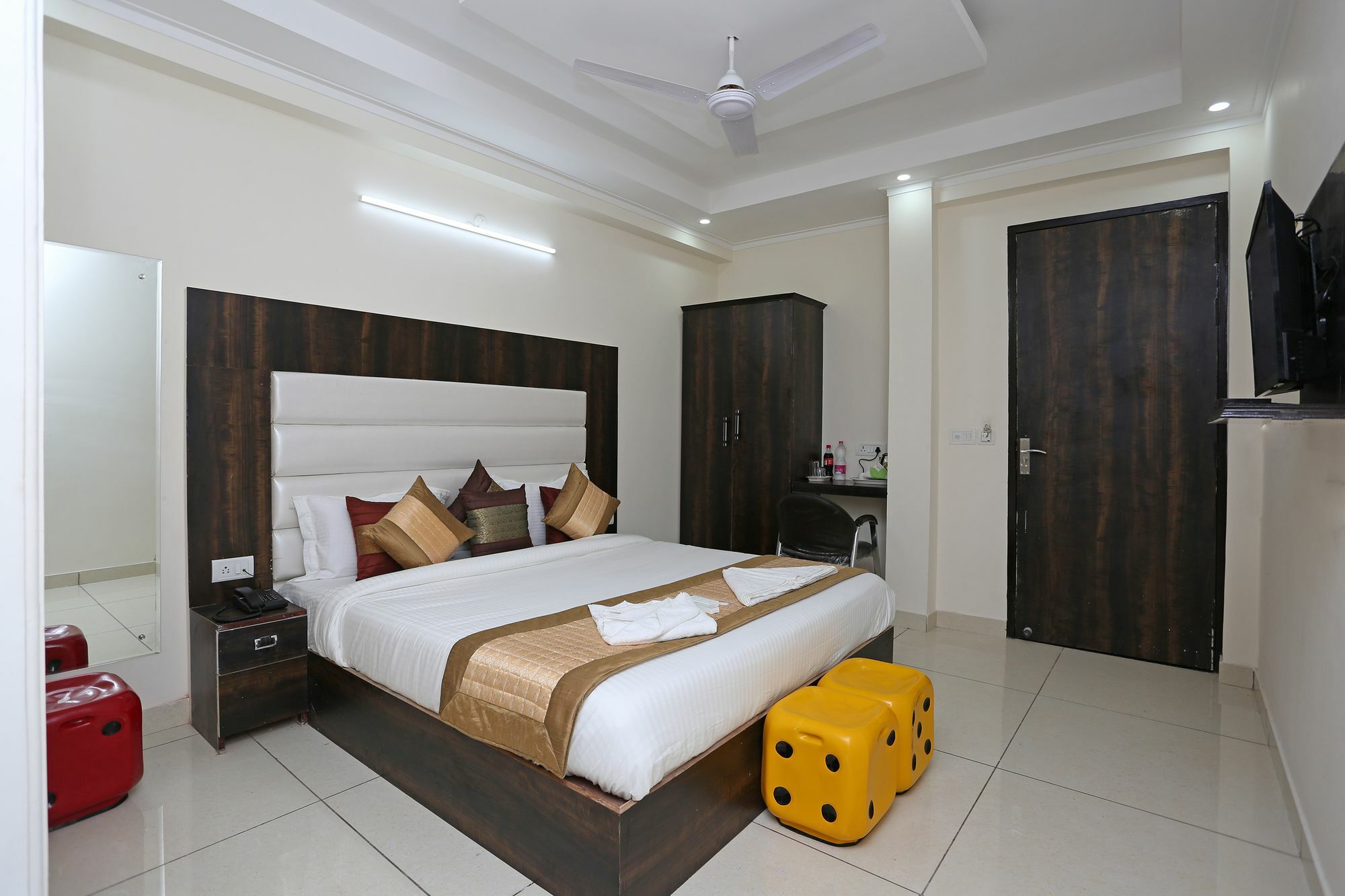 Hotel Aero Stay Nowe Delhi Zewnętrze zdjęcie